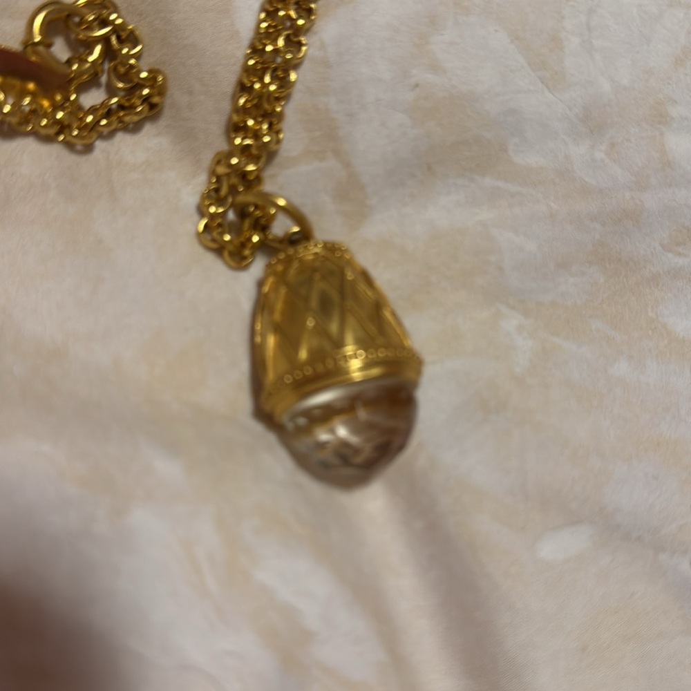 Julie Voss Necklace - Picture 2 of 4